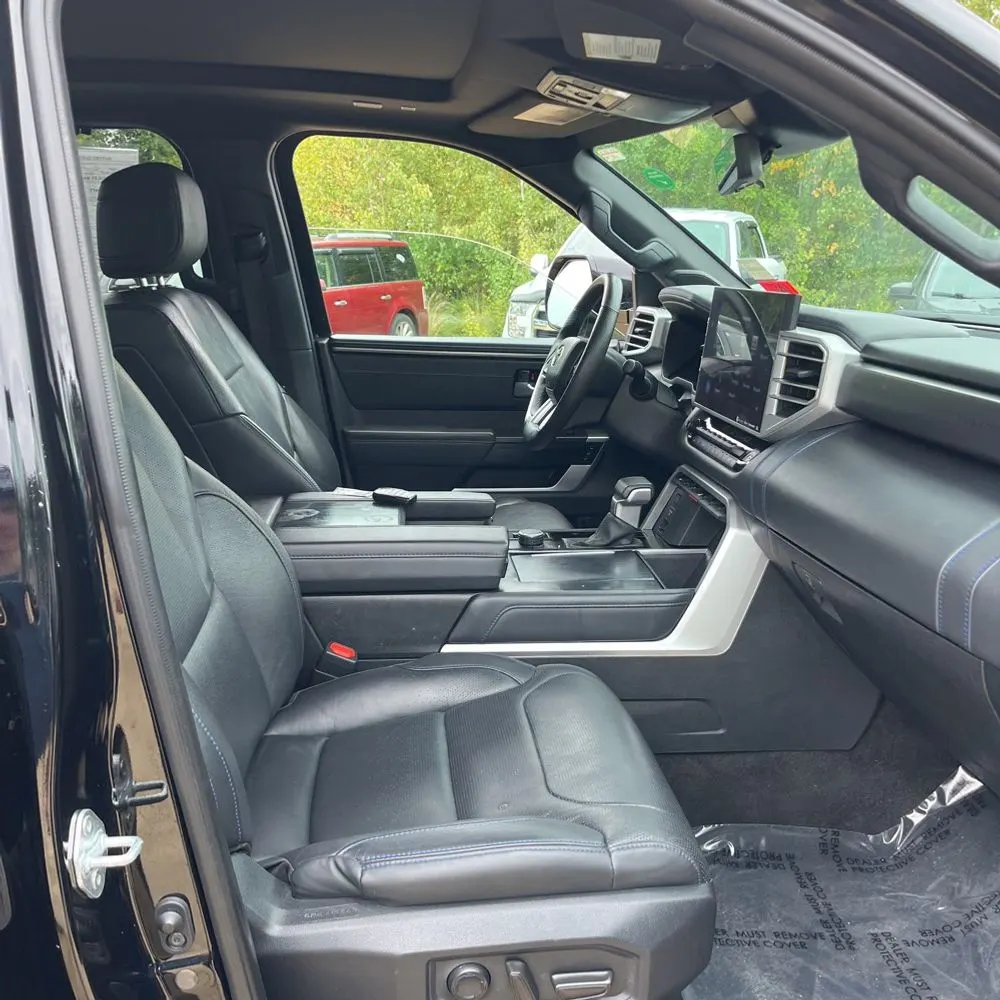 2023 Toyota Tundra Platinum HV