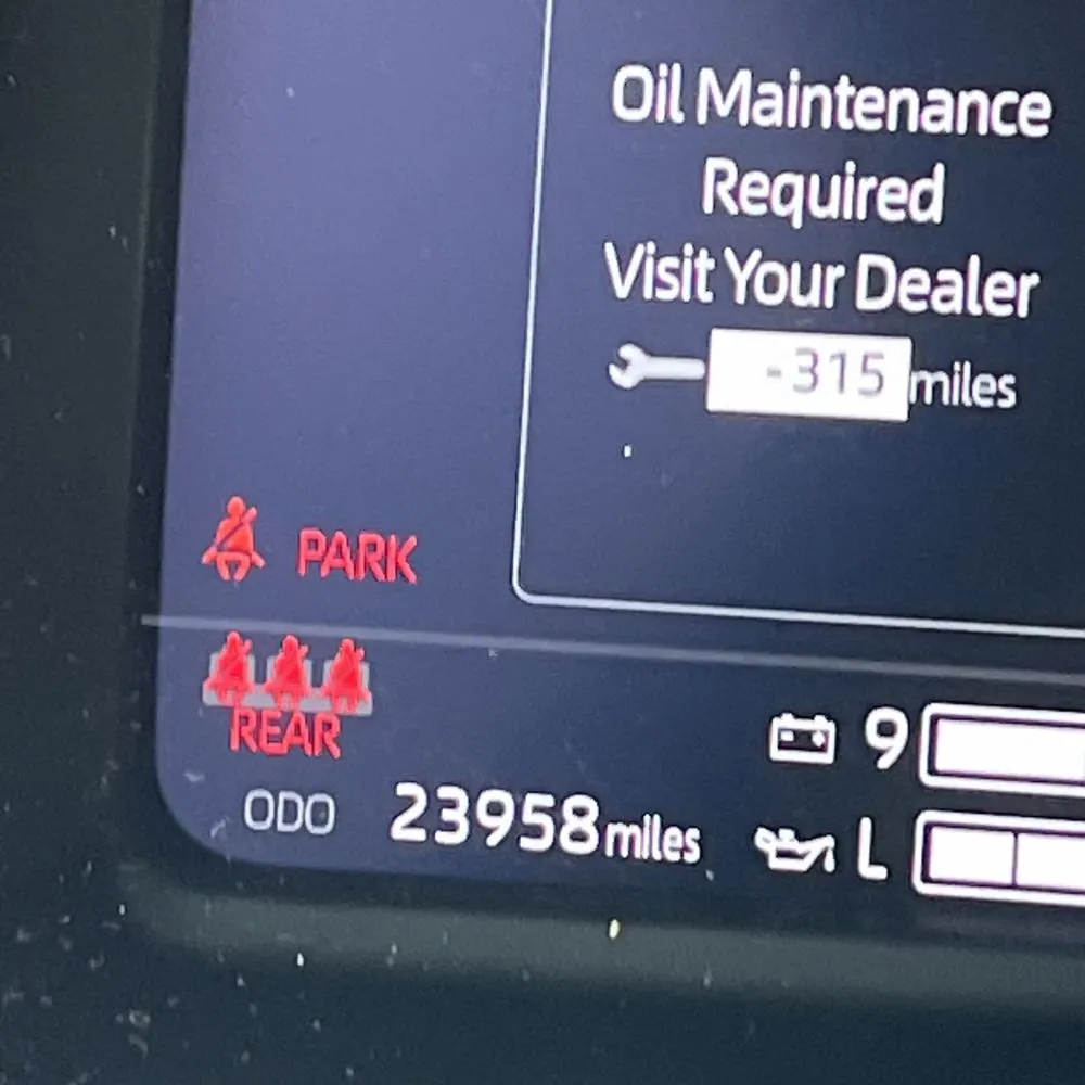 2023 Toyota Tundra Platinum HV
