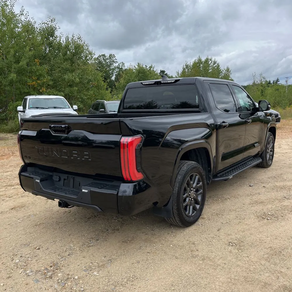 2023 Toyota Tundra Platinum HV