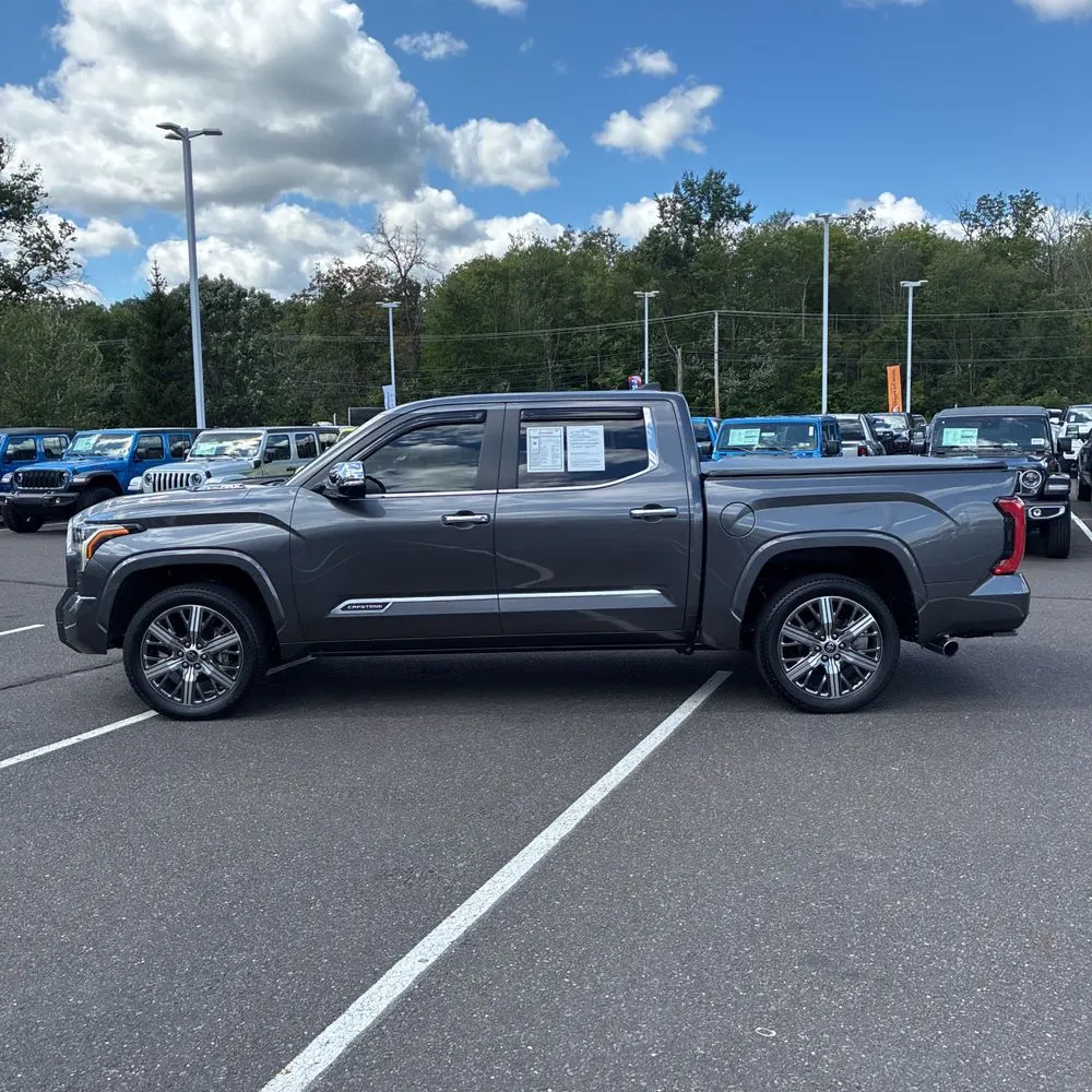 2024 Toyota Tundra Capstone HV