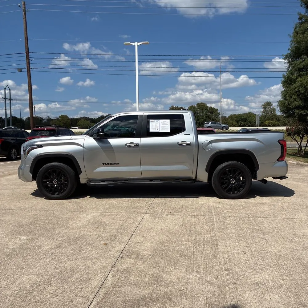 2024 Toyota Tundra Limited HV