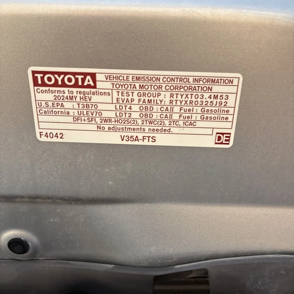2024 Toyota Tundra Limited HV