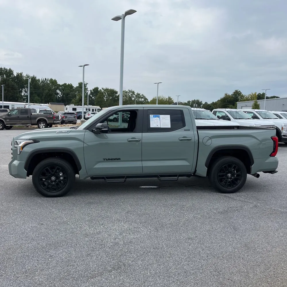 2025 Toyota Tundra Limited HV