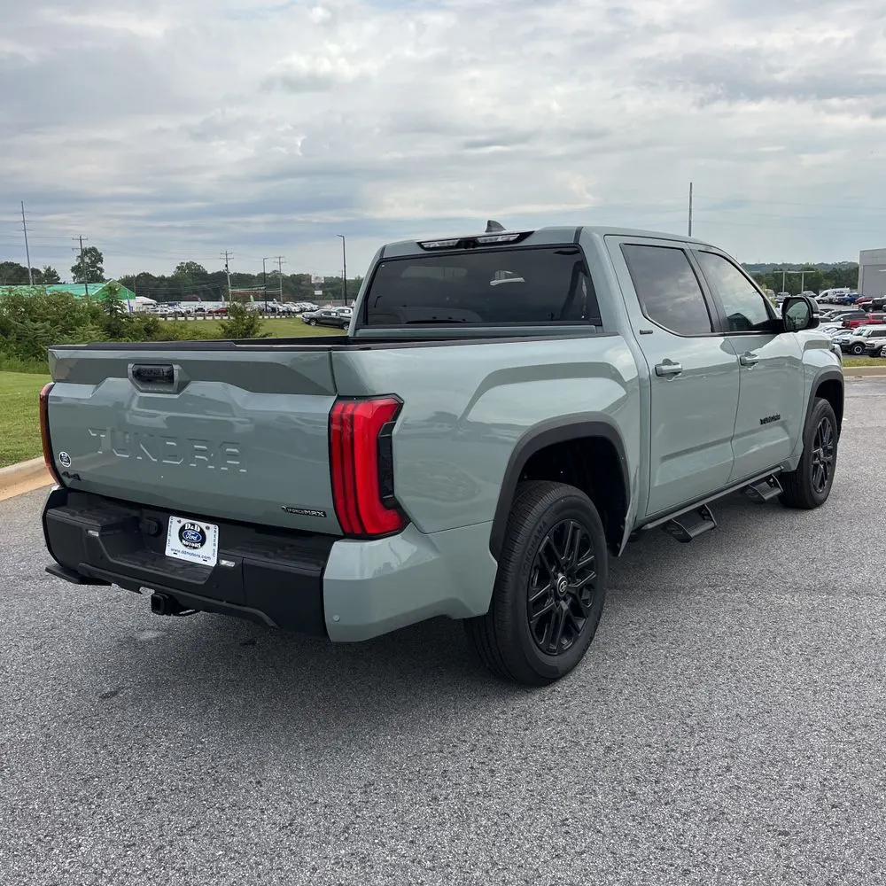 2025 Toyota Tundra Limited HV