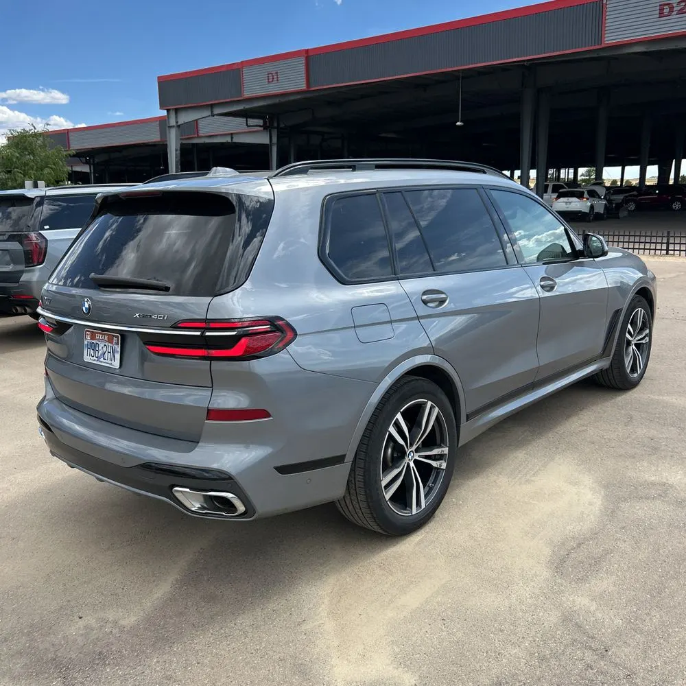 2025 BMW X7 XDrive40i