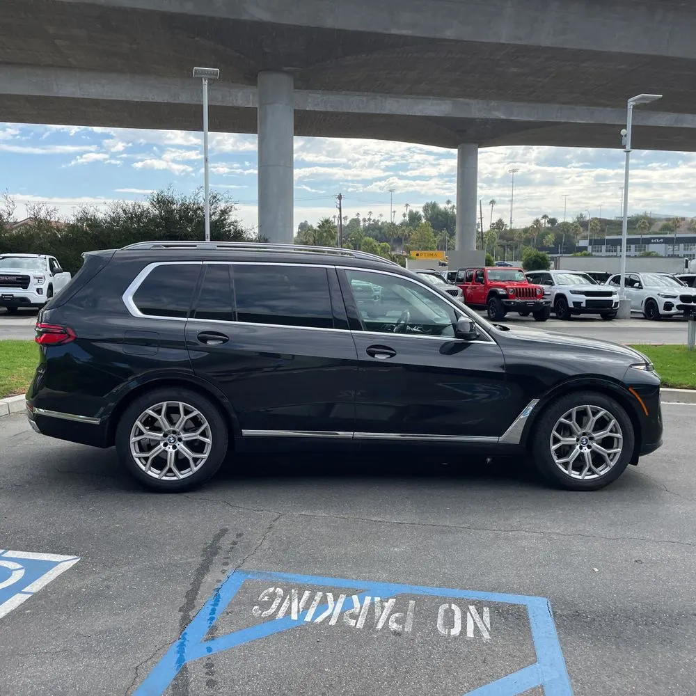 2023 BMW X7 XDrive40i