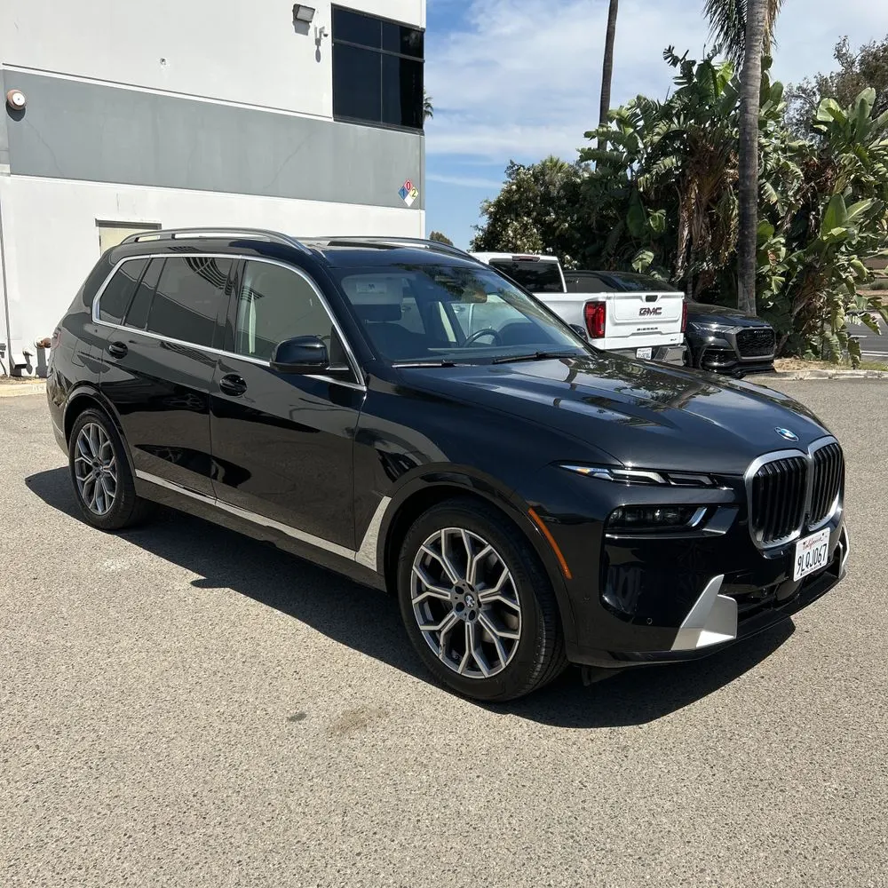 2025 BMW X7 XDrive40i