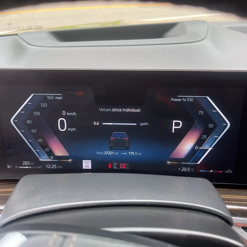 2025 BMW X7 XDrive40i