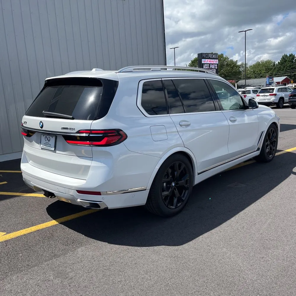 2023 BMW X7 XDrive40i