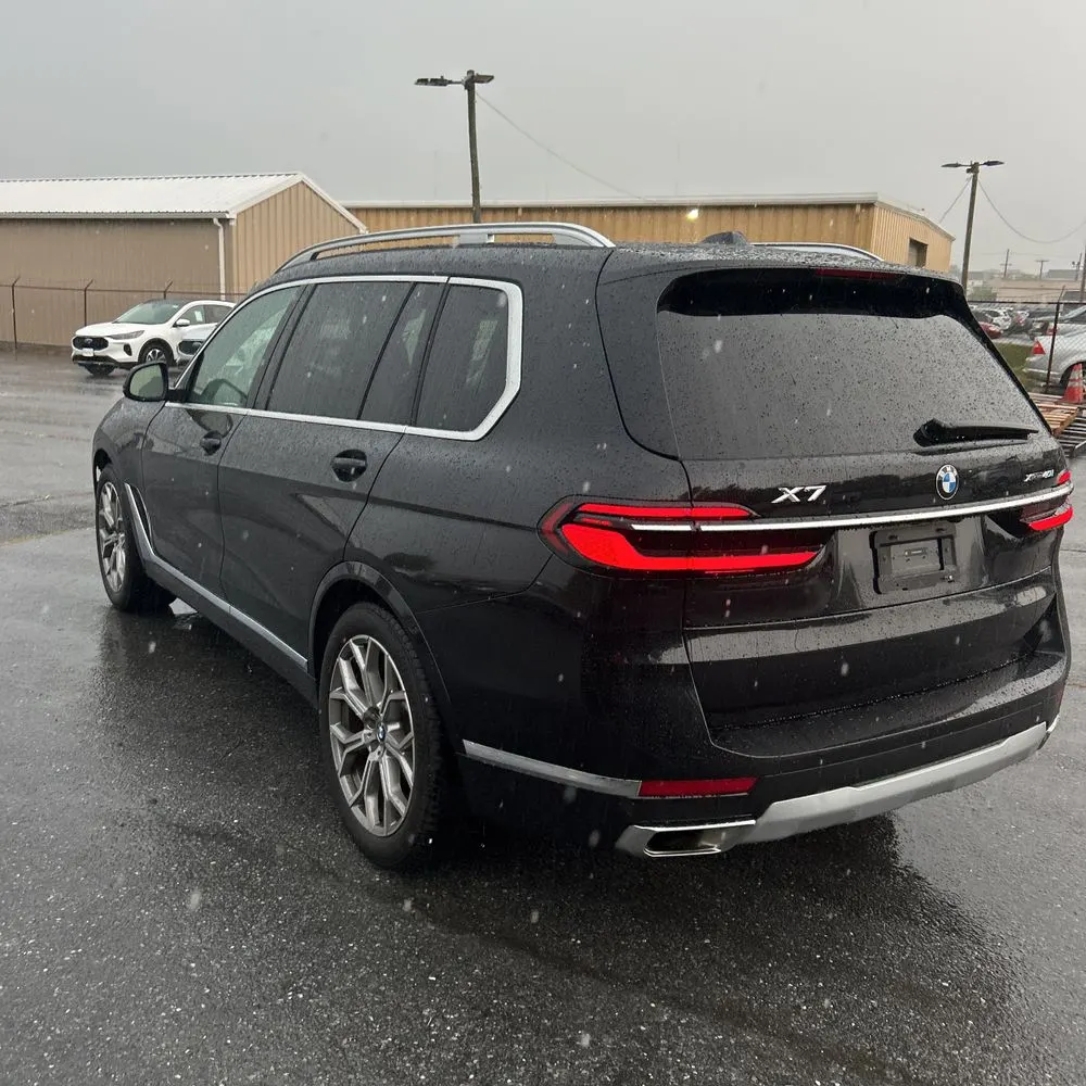 2025 BMW X7 XDrive40i