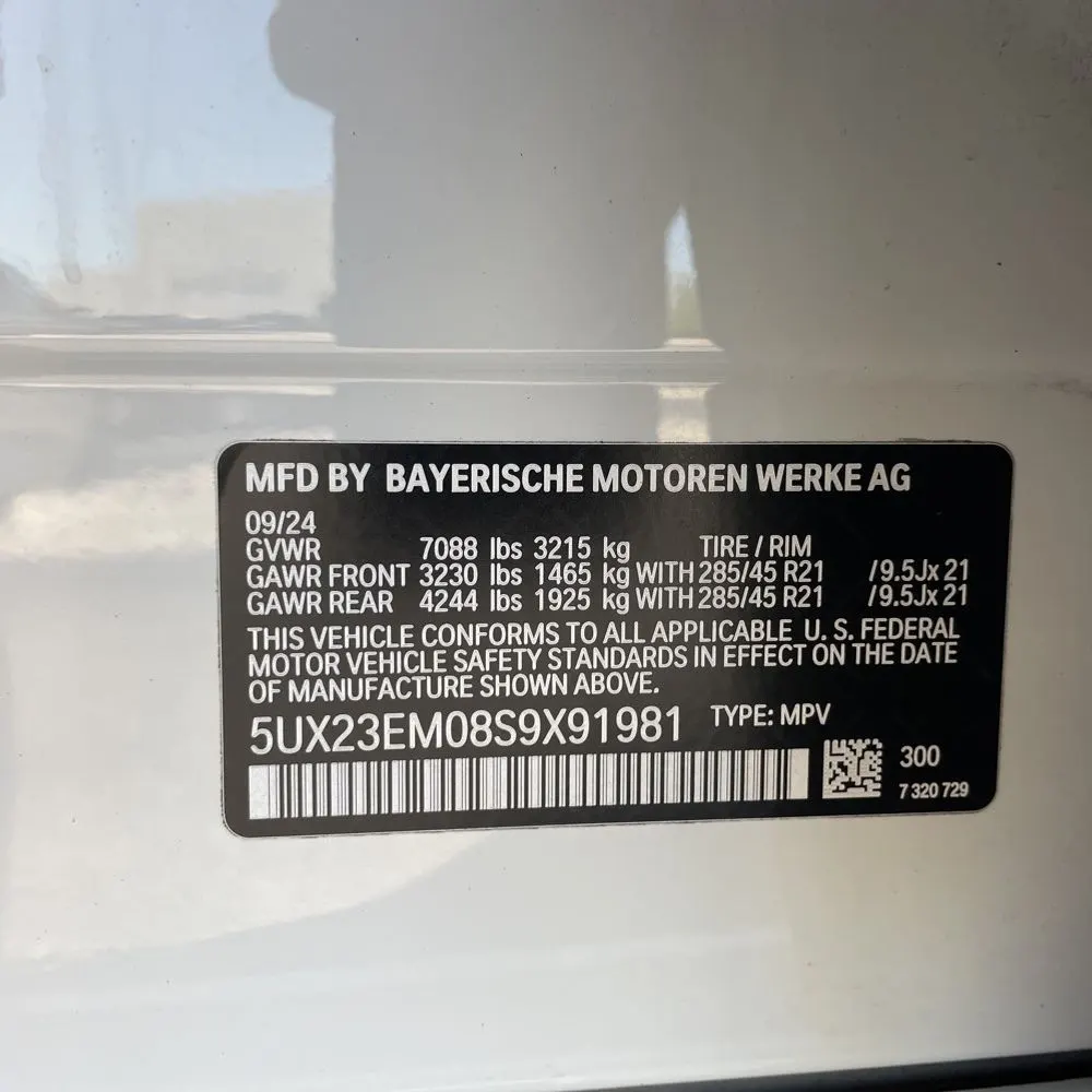 2025 BMW X7 XDrive40i