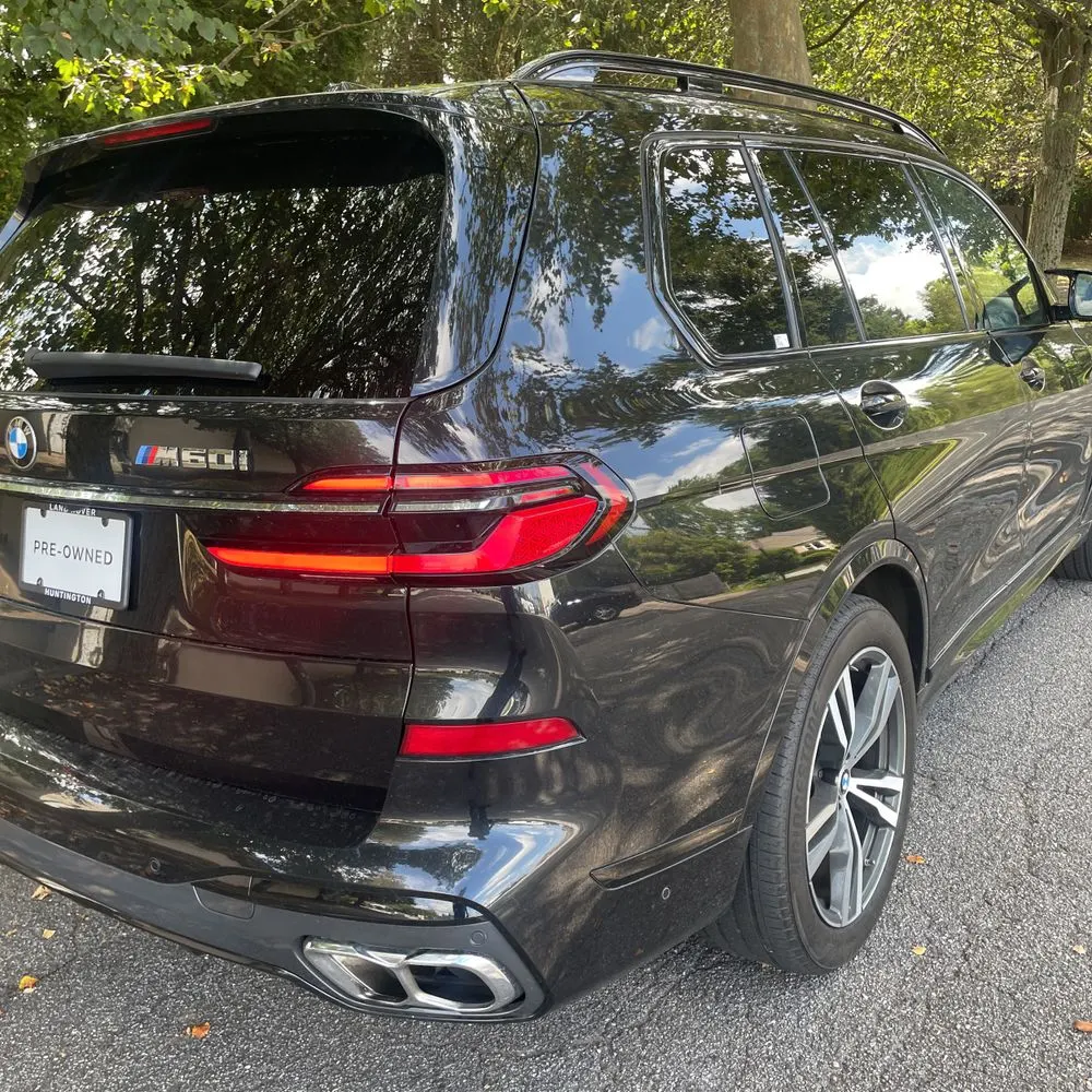 2023 BMW X7 M60i