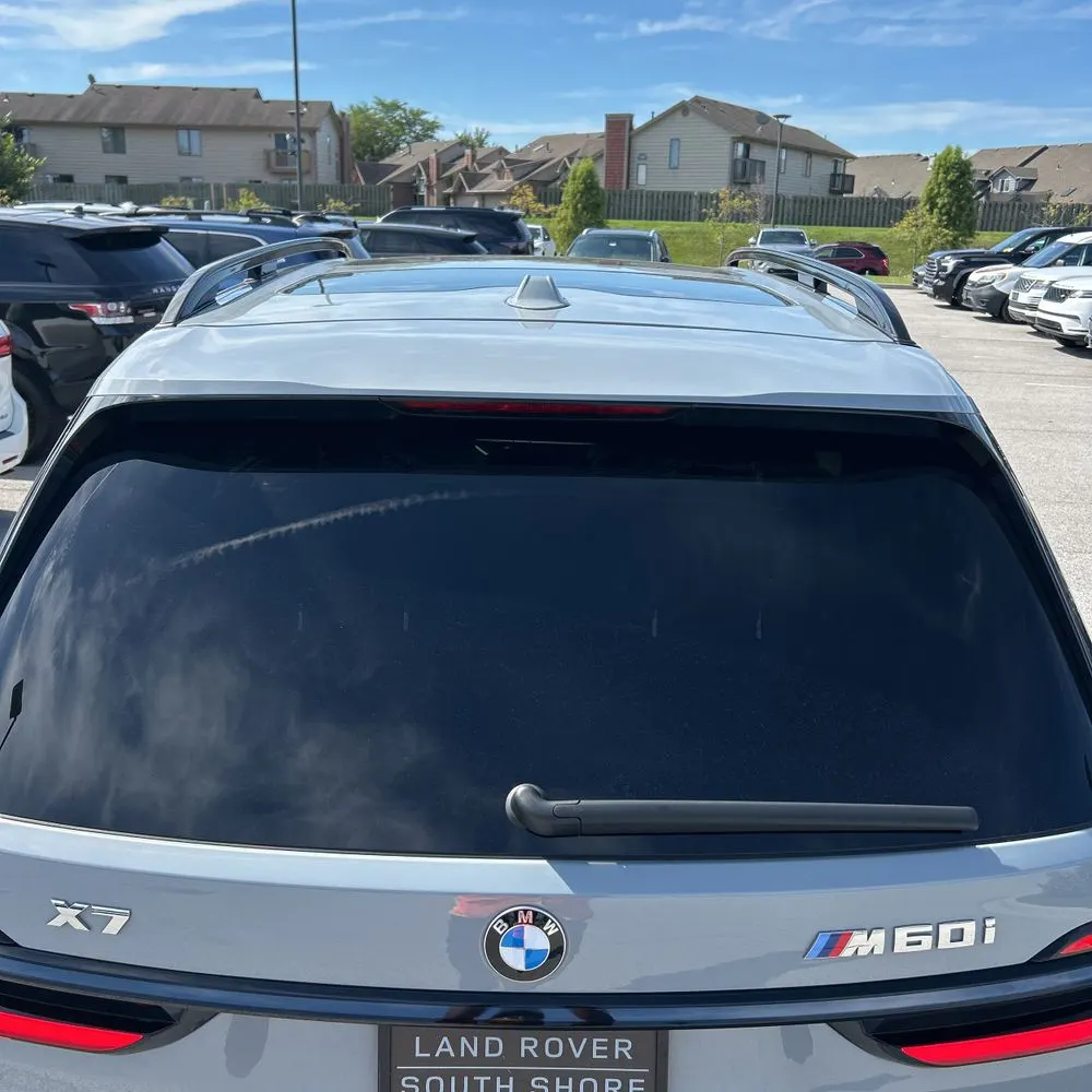 2024 BMW X7 M60i