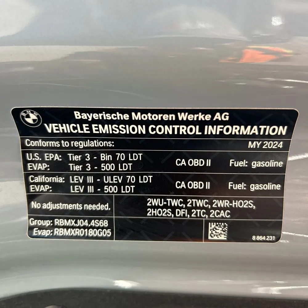 2024 BMW X7 M60i