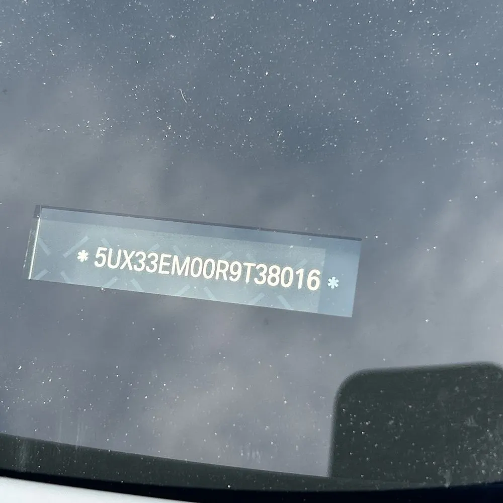 2024 BMW X7 M60i