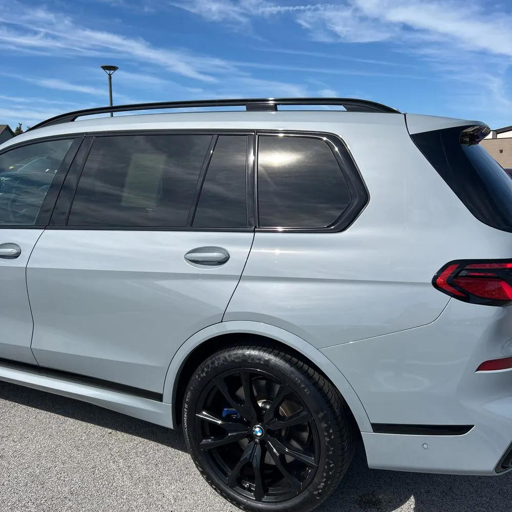 2024 BMW X7 M60i