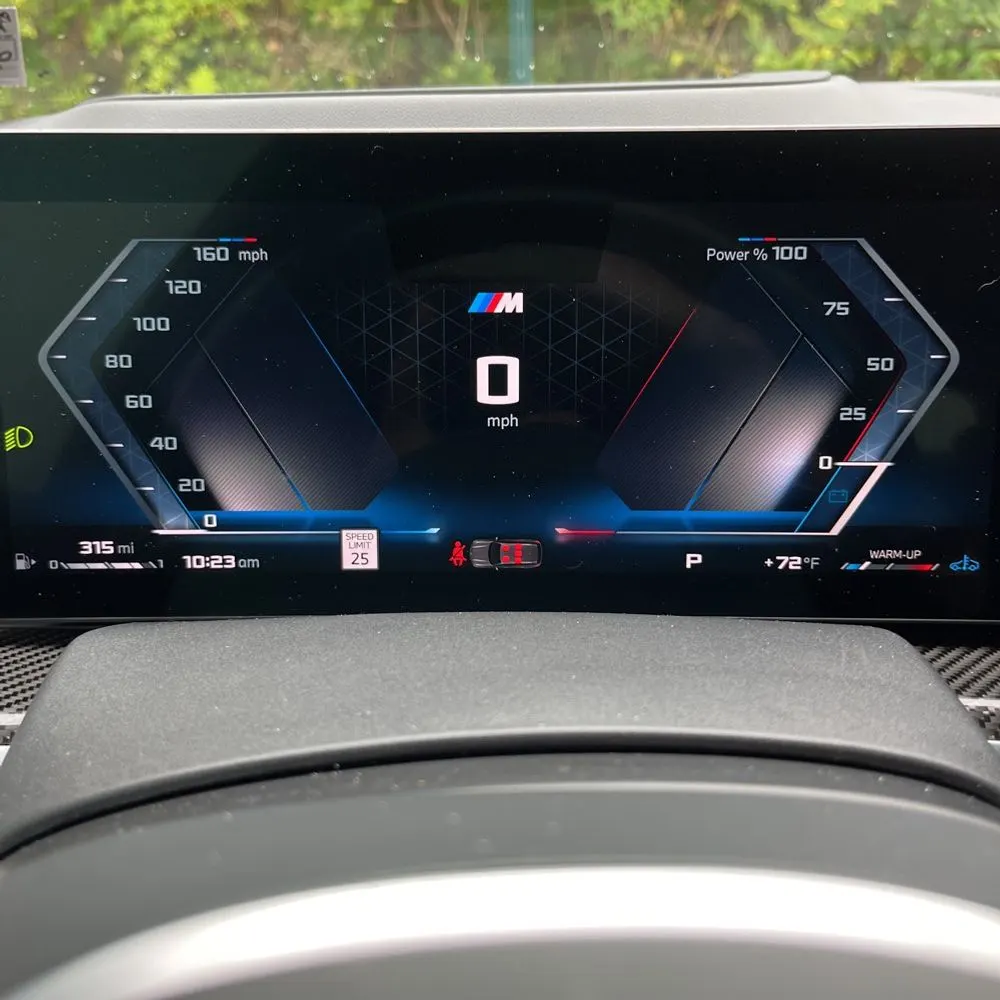 2024 BMW X7 M60i