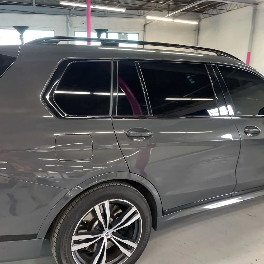 2023 BMW X7 M60i