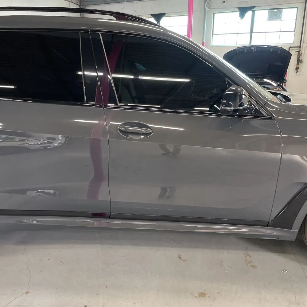2023 BMW X7 M60i