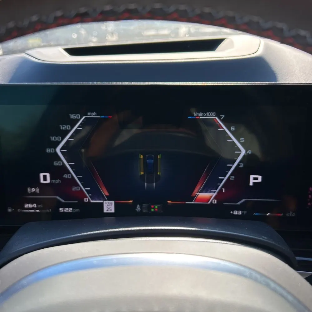 2025 BMW X7 M60i