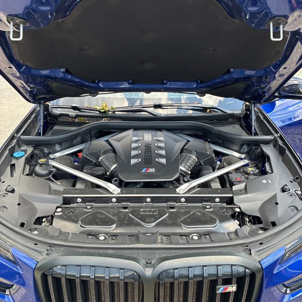 2023 BMW X7 M60i