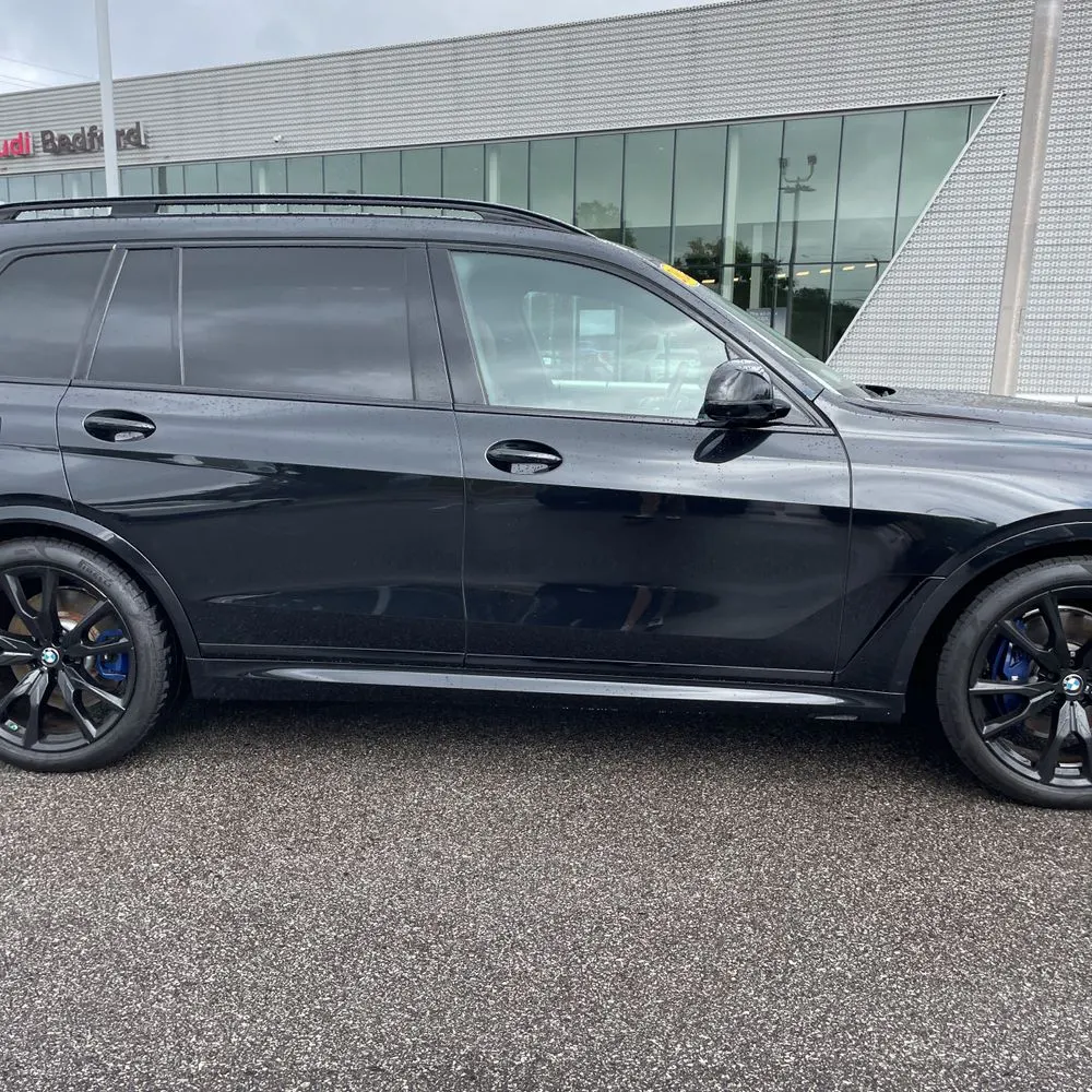 2024 BMW X7 M60i