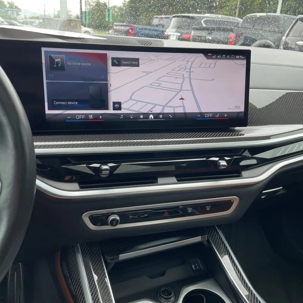 2024 BMW X7 M60i