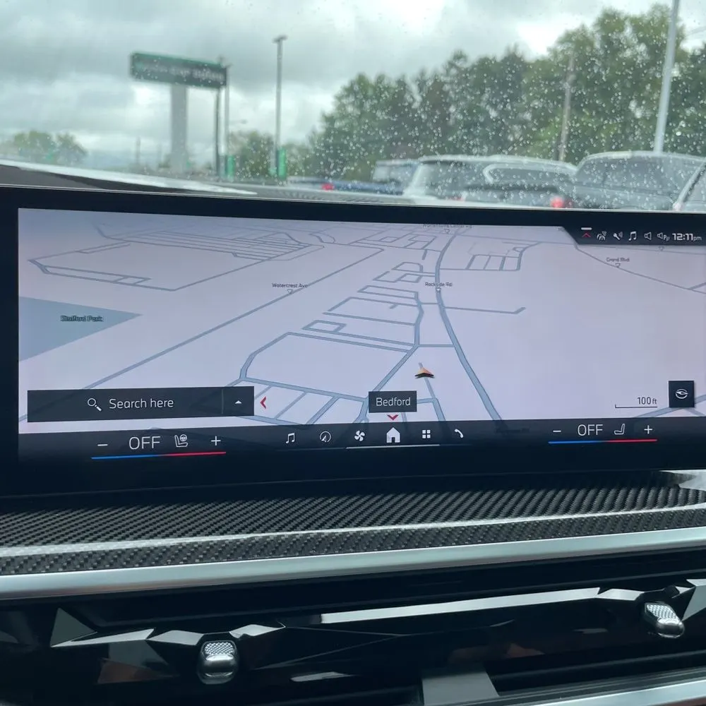 2024 BMW X7 M60i