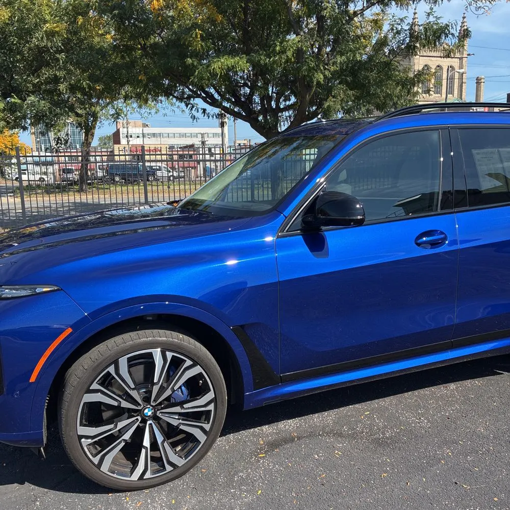 2024 BMW X7 M60i