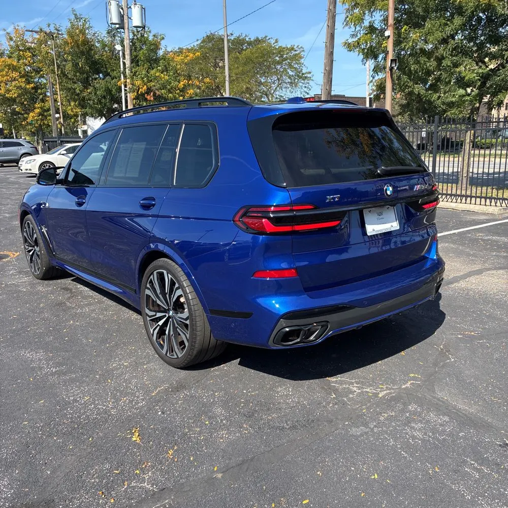2024 BMW X7 M60i