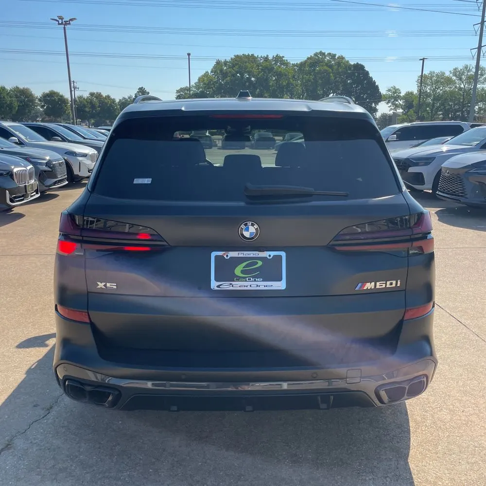 2024 BMW X5 M60i