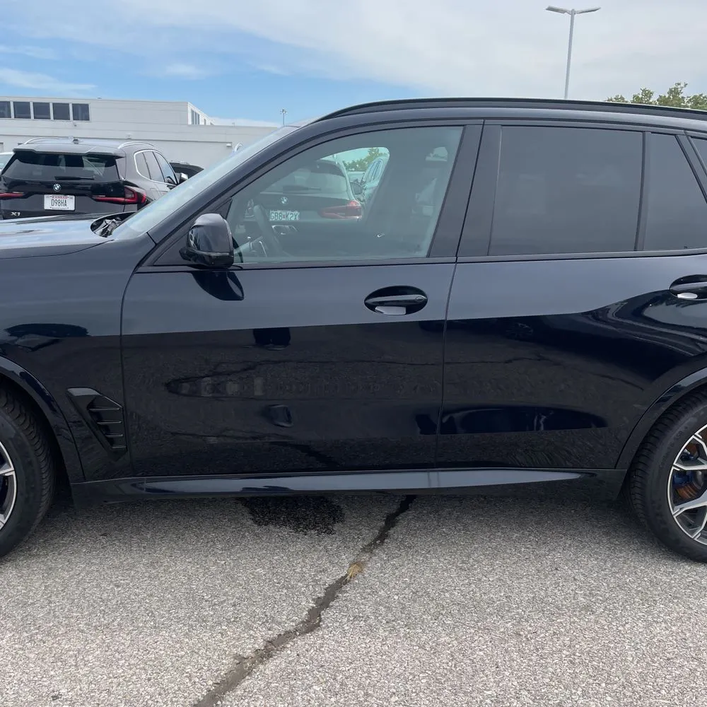 2026 BMW X5 M60i