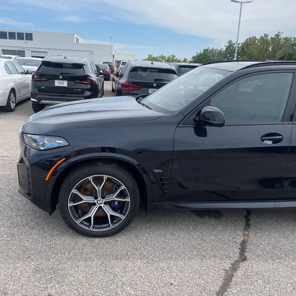 2026 BMW X5 M60i