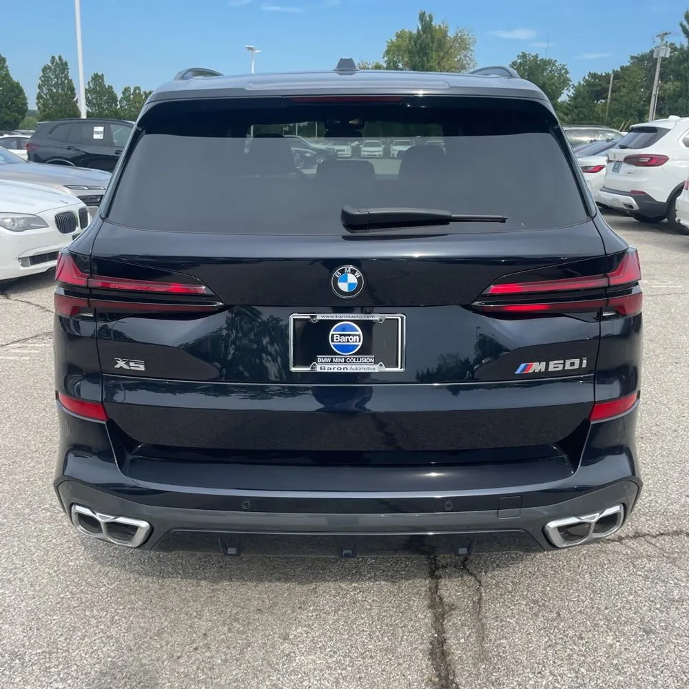 2026 BMW X5 M60i