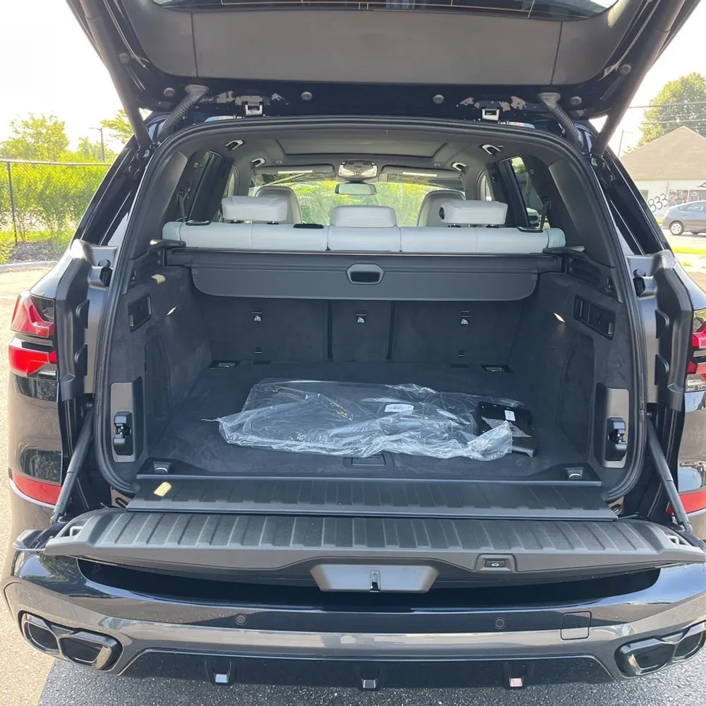 2025 BMW X5 M60i
