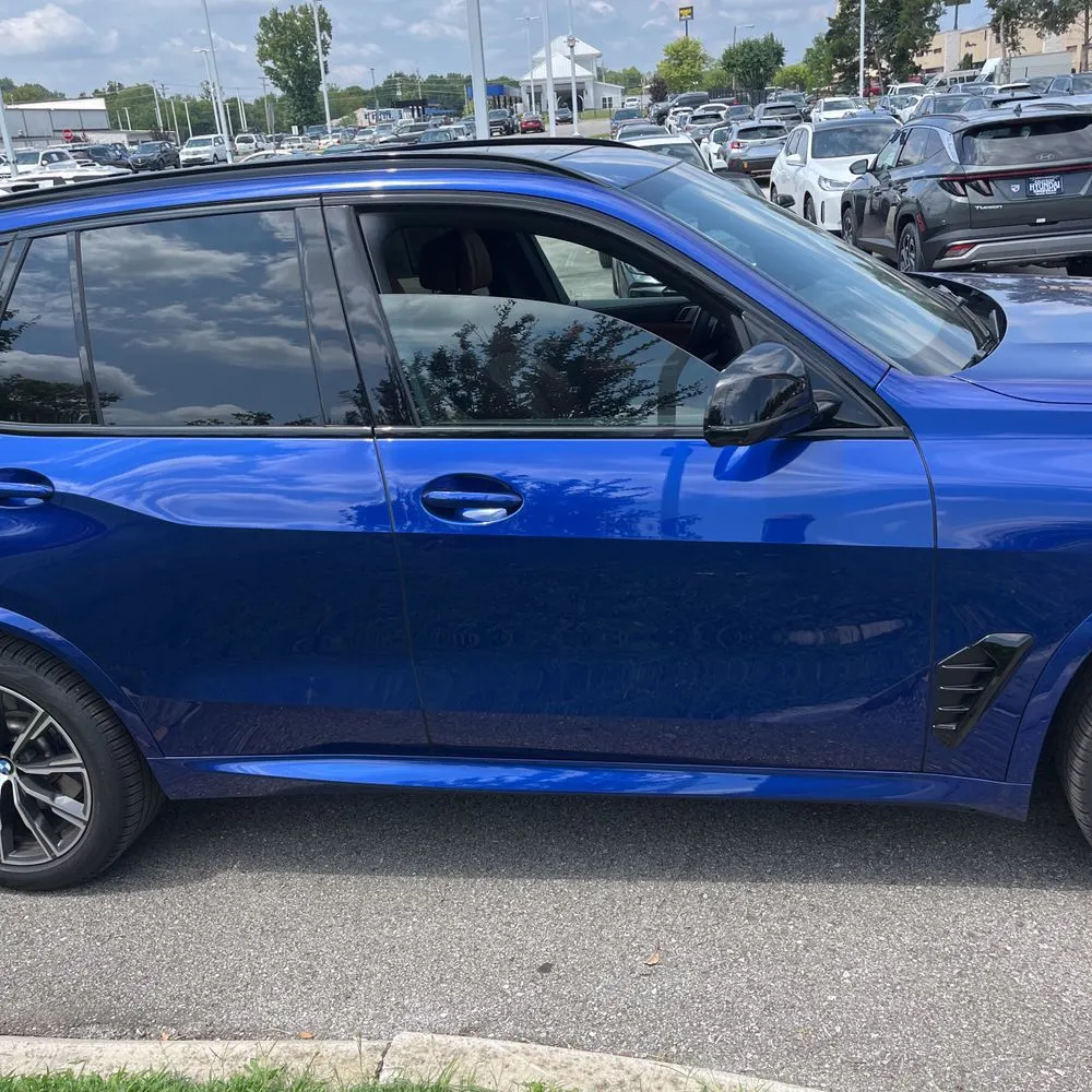 2024 BMW X5 M60i
