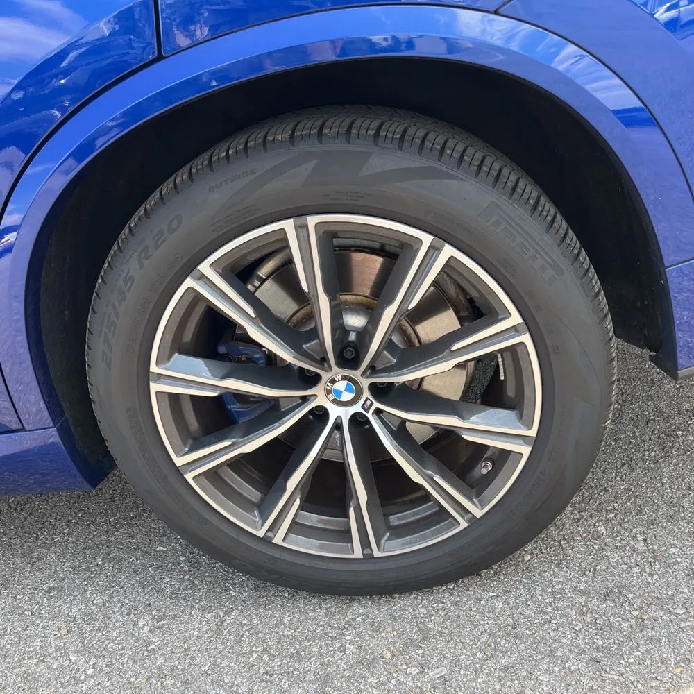 2024 BMW X5 M60i