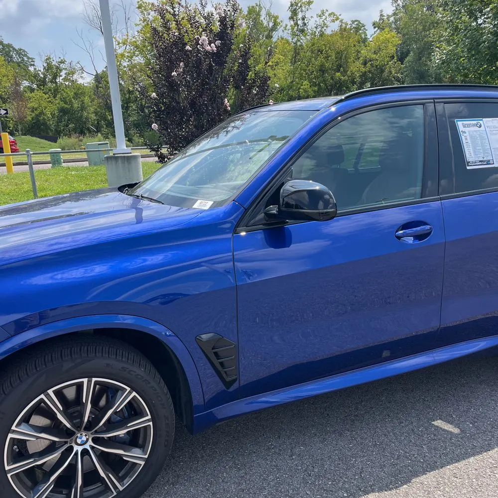 2024 BMW X5 M60i