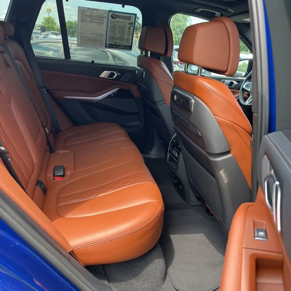 2024 BMW X5 M60i