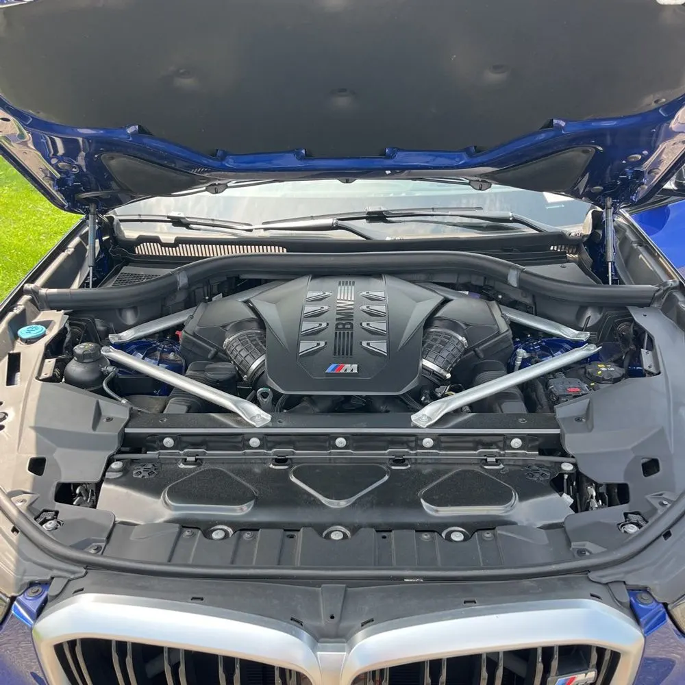 2024 BMW X5 M60i