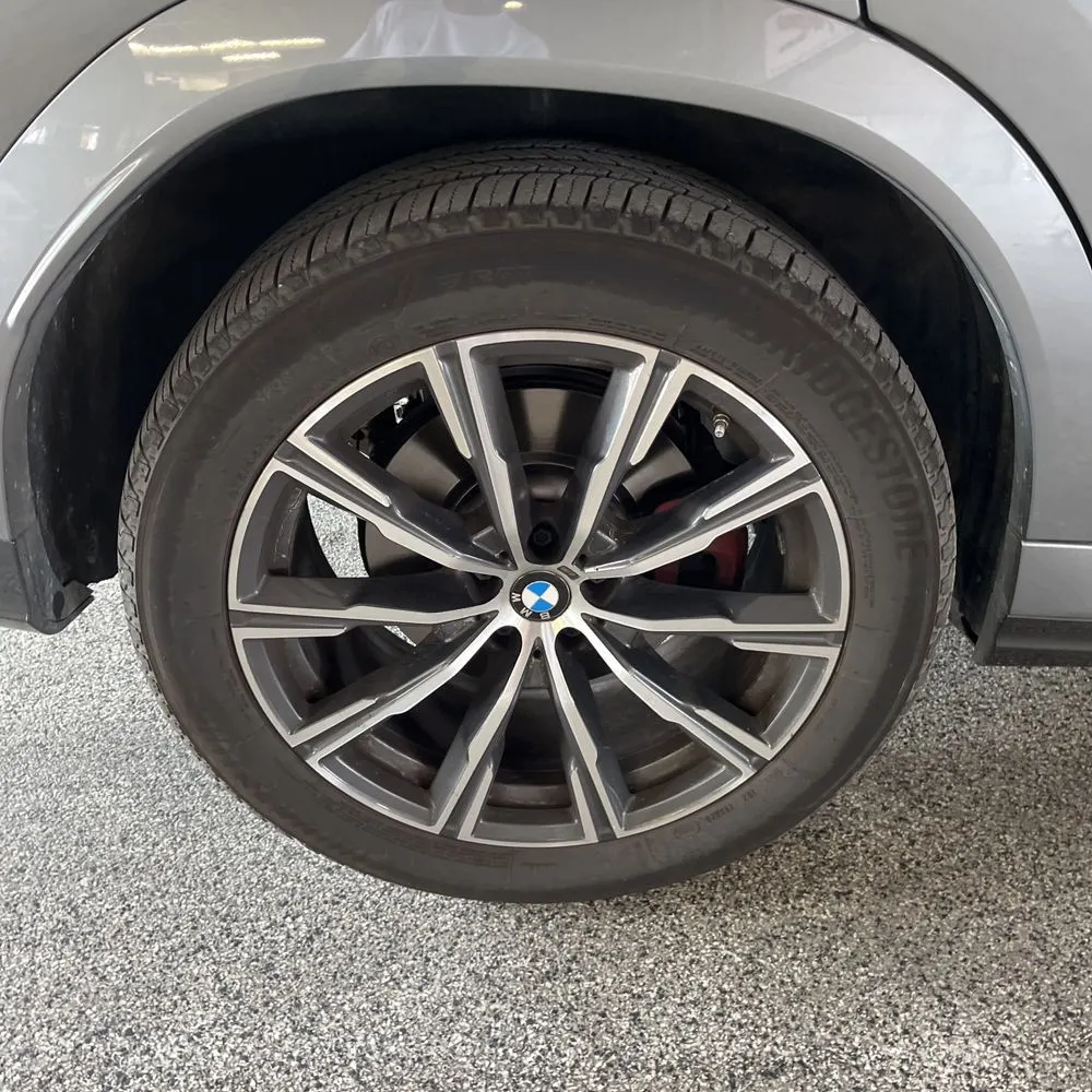 2025 BMW X6 XDrive40i