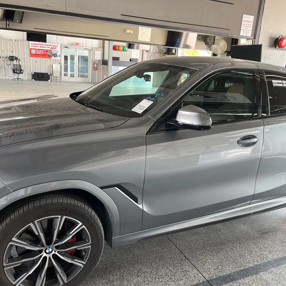 2025 BMW X6 XDrive40i