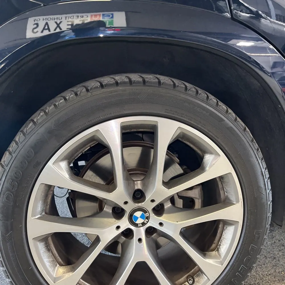 2025 BMW X6 XDrive40i