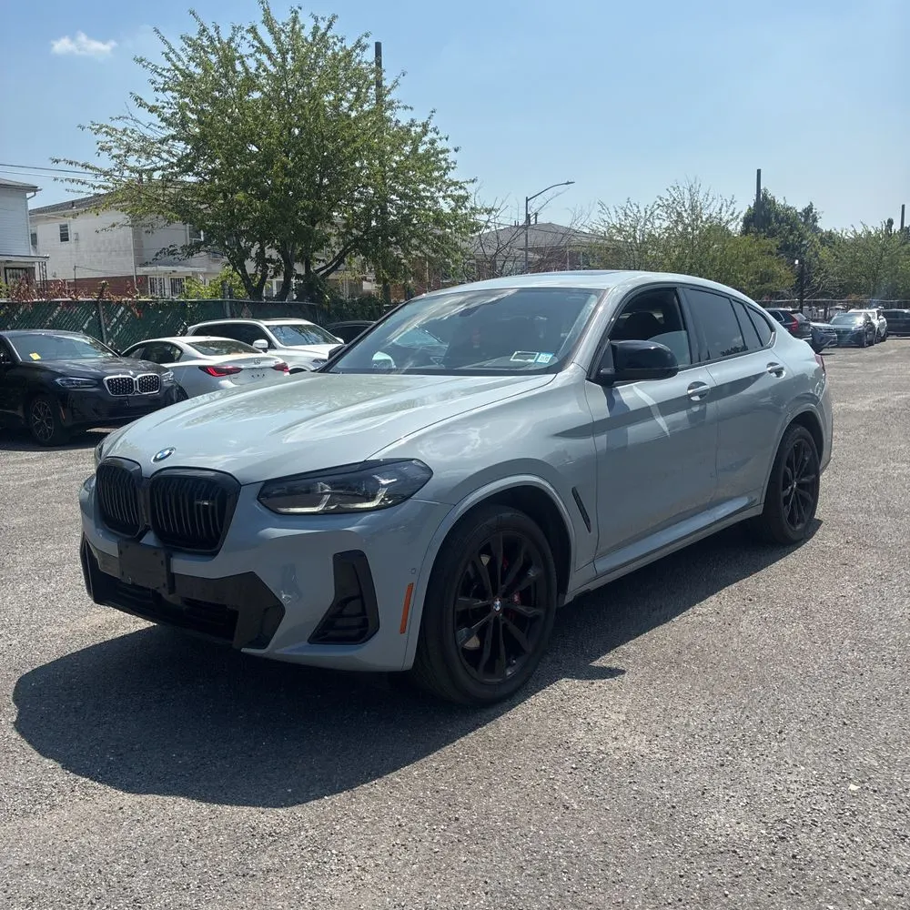 2024 BMW X4 M40i