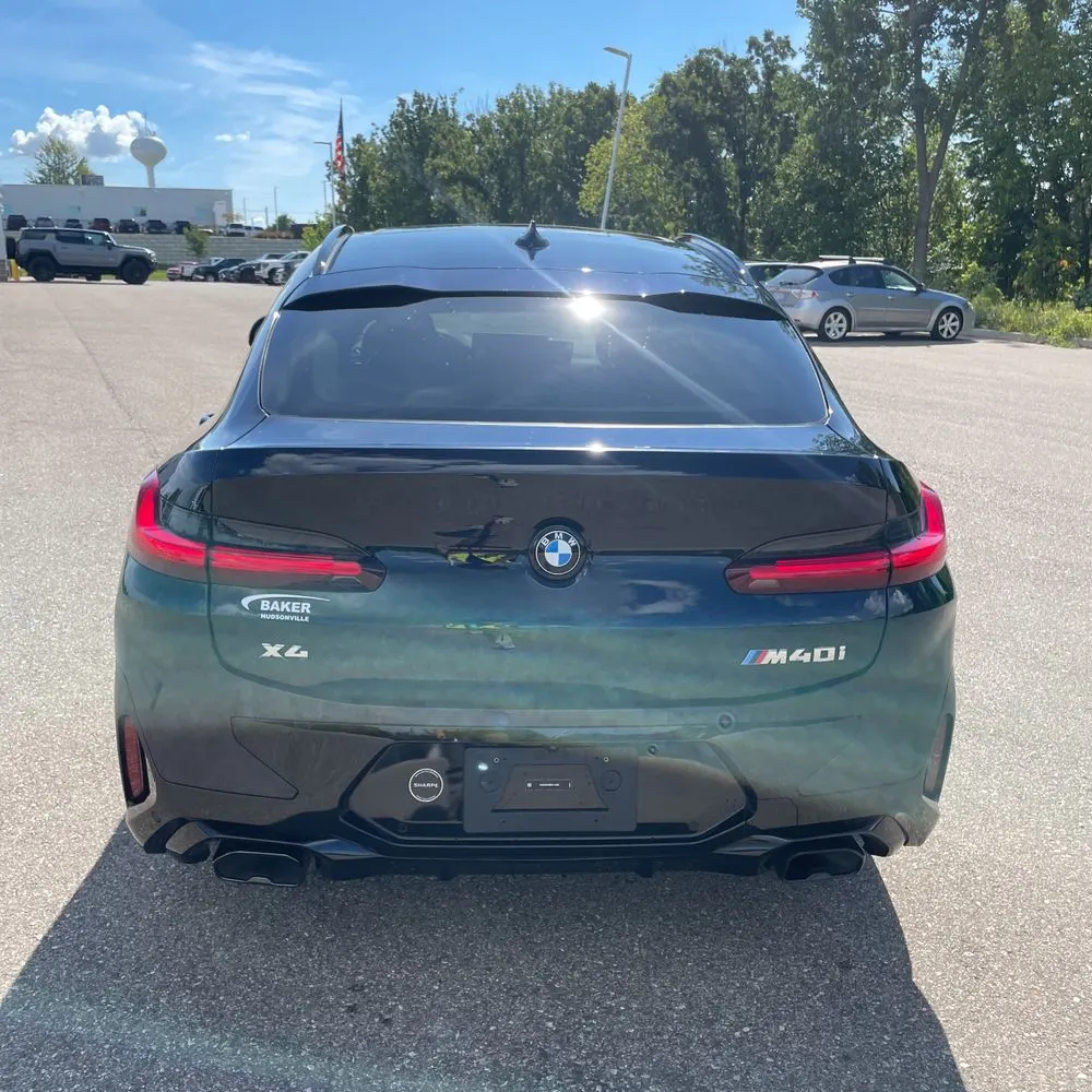 2024 BMW X4 M40i