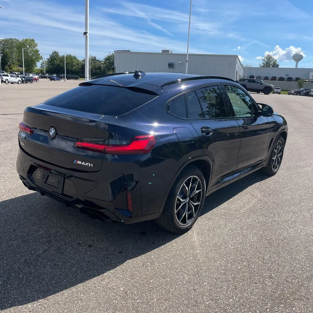 2024 BMW X4 M40i