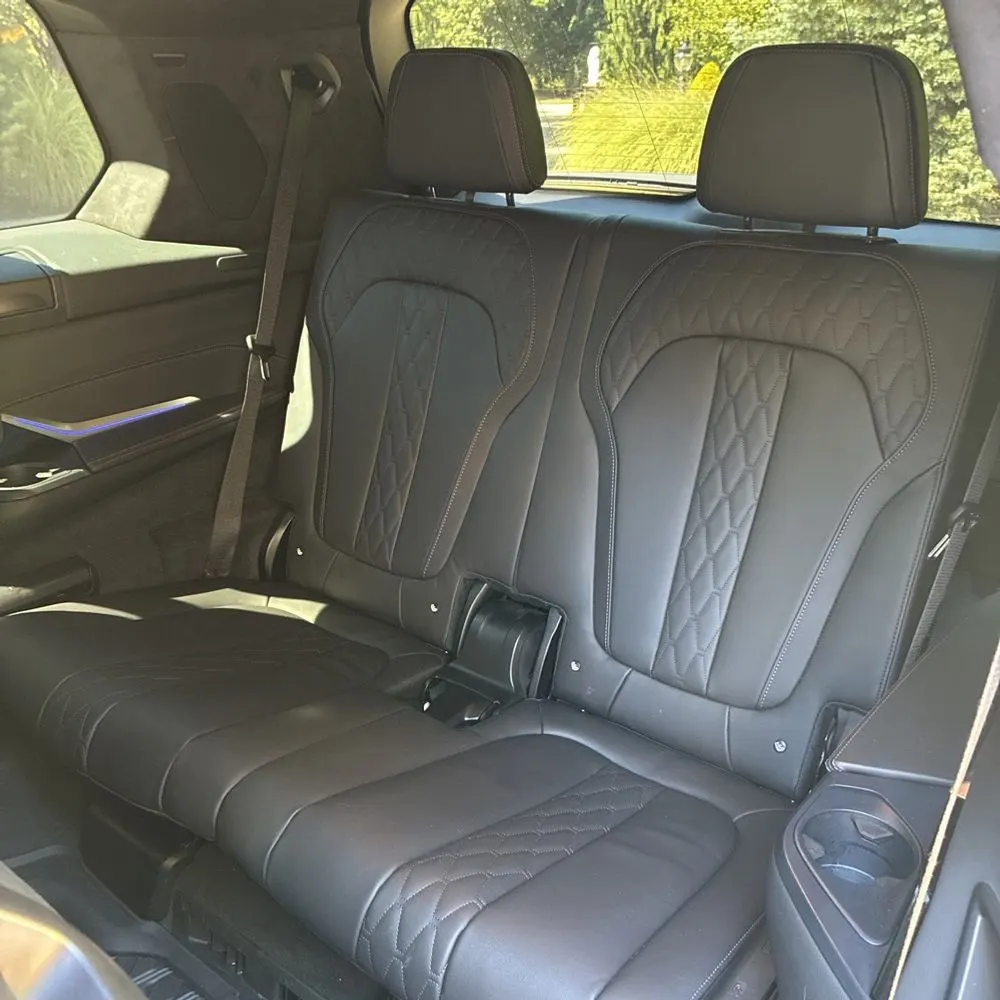 2024 BMW X7 Alpina XB7