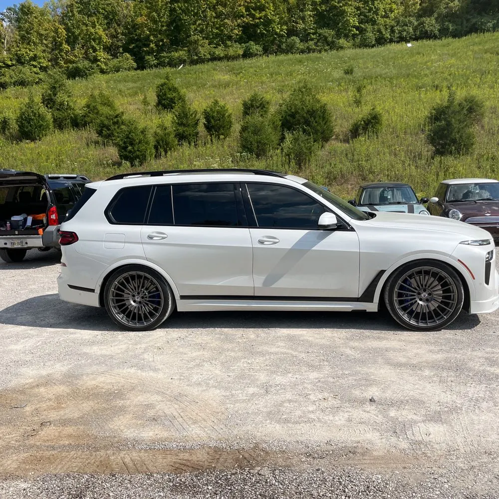 2024 BMW X7 Alpina XB7