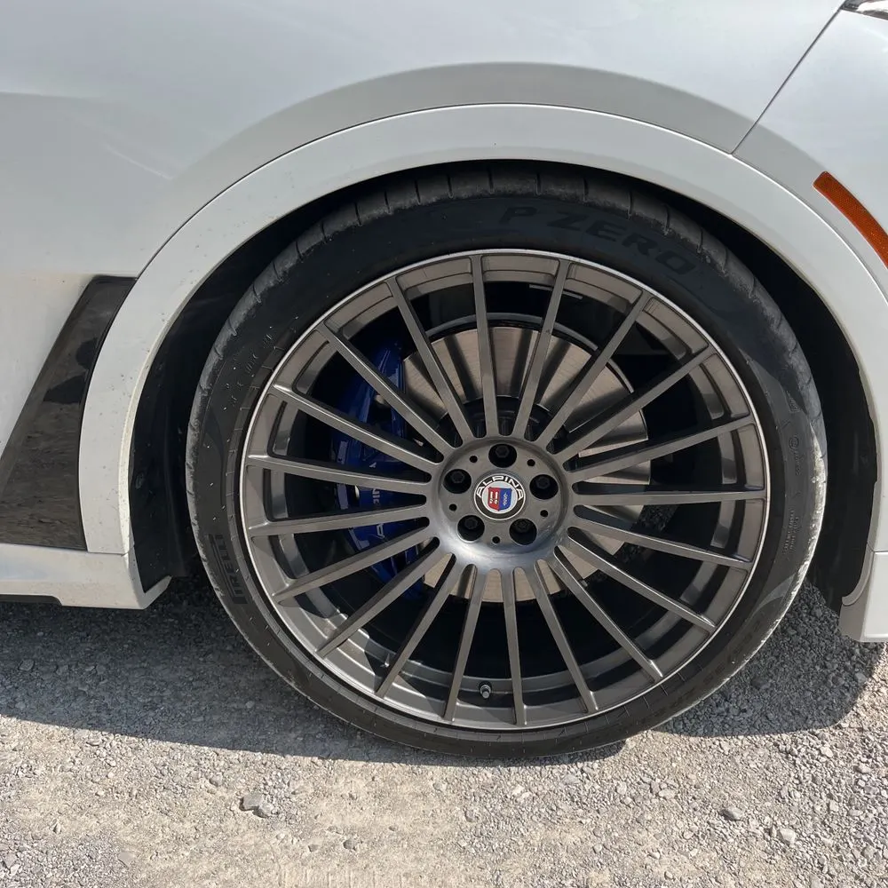 2024 BMW X7 Alpina XB7