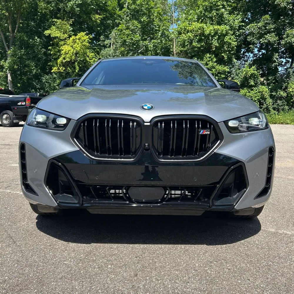 2024 BMW X6 M60i